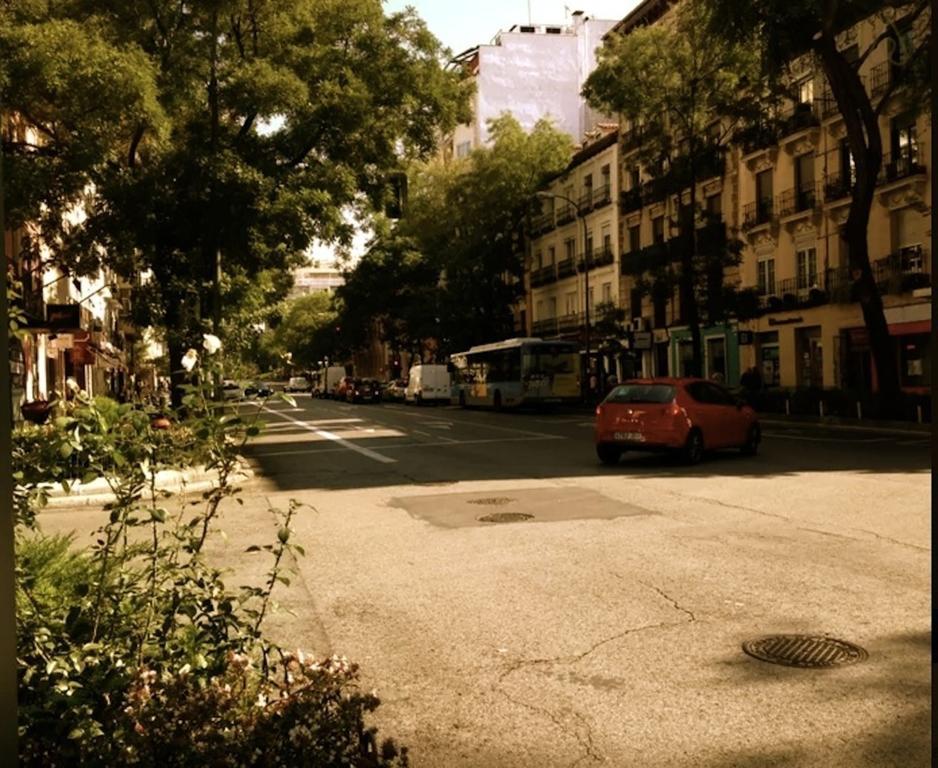Madrid Downtown Chamberi Apartment ภายนอก รูปภาพ